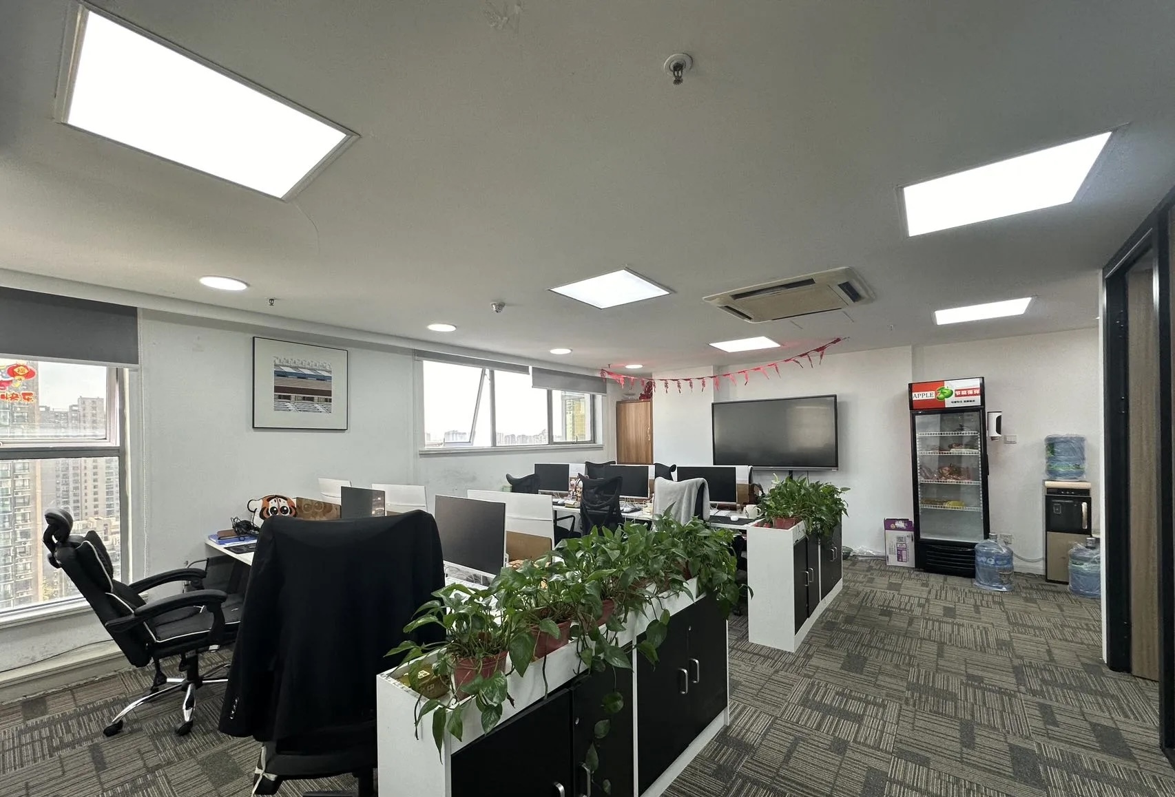 XI HAO CO.，LIMITED